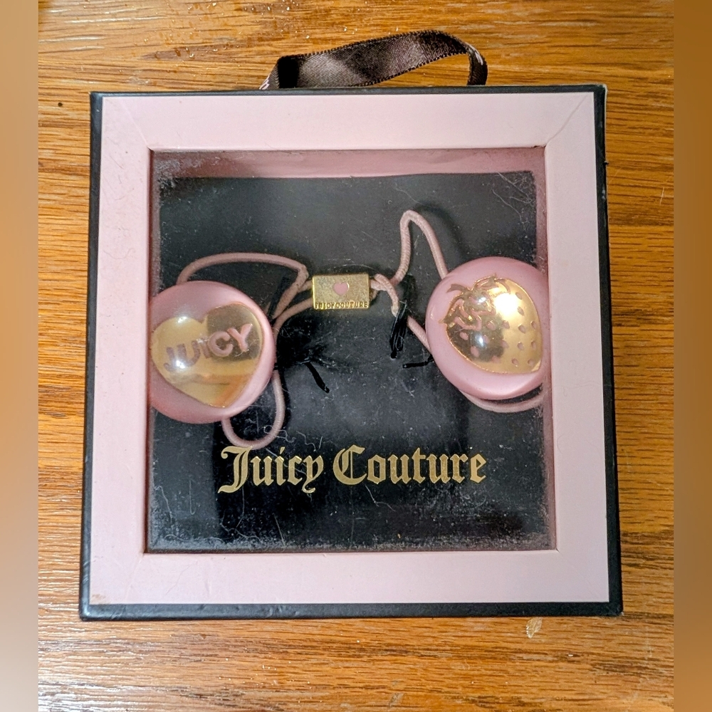Juicy Couture Pink and Gold Heart Hair Accessories